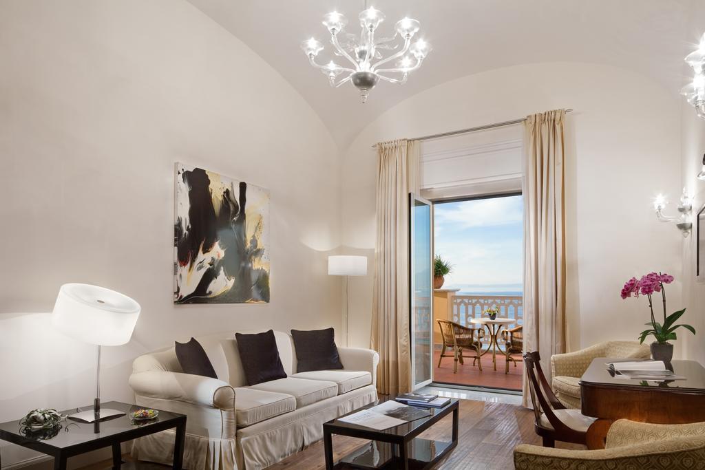 Grand Hotel Excelsior Vittoria Sorrente Chambre photo