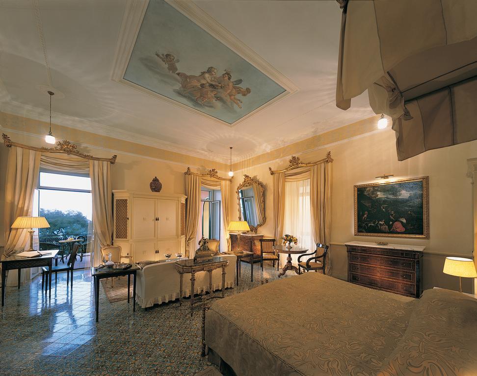 Grand Hotel Excelsior Vittoria Sorrente Chambre photo